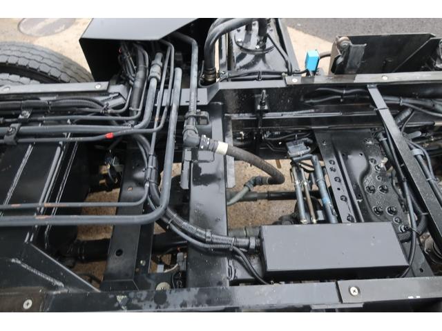 デュトロ 　新明和　巻込みパッカー車　５．１立米　汚水タンク付　連続スイッチ付　積載２０００ｋｇ（39枚目）