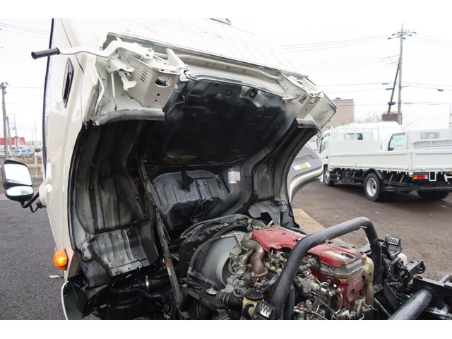 デュトロ 　新明和　巻込みパッカー車　５．１立米　汚水タンク付　連続スイッチ付　積載２０００ｋｇ（50枚目）