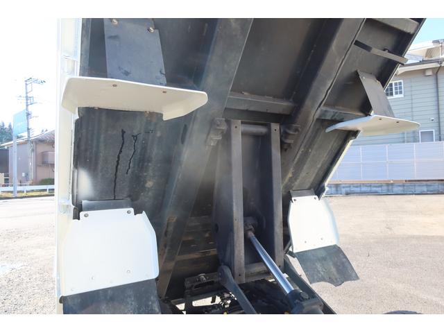 キャンター 　極東　強化ダンプ　積載３０００ｋｇ（32枚目）