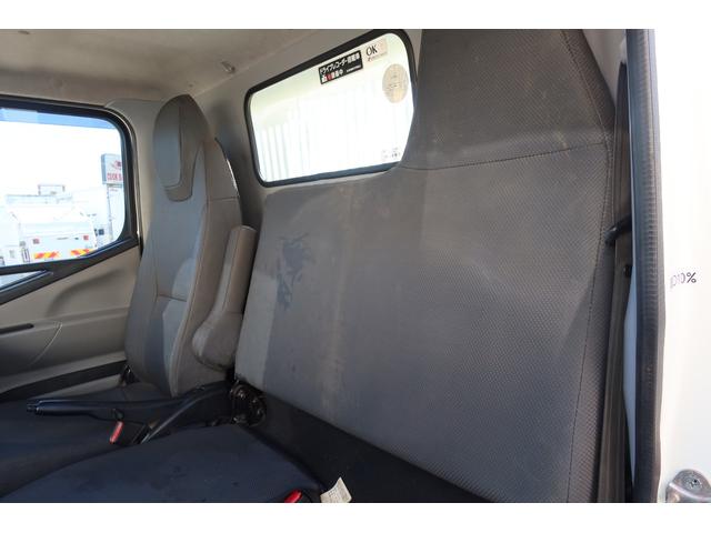 キャンター 　極東　強化ダンプ　積載３０００ｋｇ（50枚目）