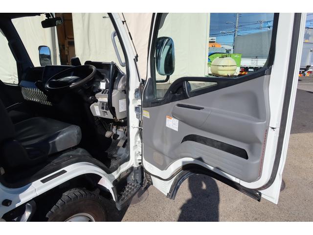 キャンター 　極東　強化ダンプ　積載３０００ｋｇ（52枚目）