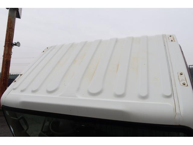 エルフトラック 　標準ロング平ボディー　アルミブロック　積載２０００ｋｇ（16枚目）