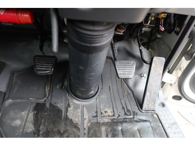 エルフトラック 　標準ロング平ボディー　アルミブロック　積載２０００ｋｇ（51枚目）