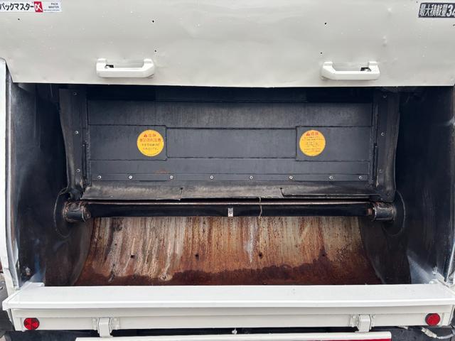 エルフトラック 　モリタ　ワイド　巻き込みパッカー車　６．０立米　積載３４００ｋｇ　汚水タンク付　連続スイッチ付（12枚目）