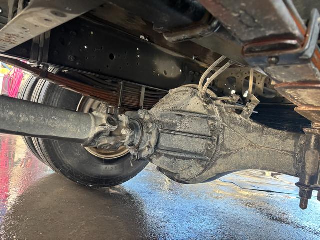 フォワード 　４段ラジコンクレーン　オートマ車　荷台内寸５４００×２１６０（44枚目）