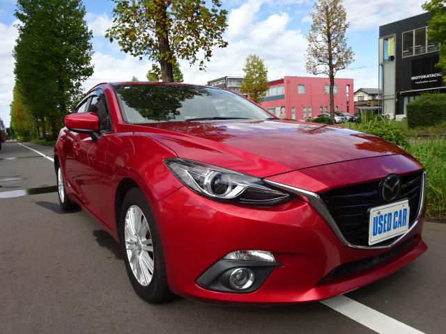 アクセラスポーツ １５Ｓツーリング　ナビＴＶ（フルセグ）キセノンライト　スマートキー２個　レーダークルーズコントロール　スマートシティブレーキサポート　レインセンサー　フォグランプ　ＡＦＳ　ＬＥＶ　車間距離制御システム　衝突軽減装置（18枚目）