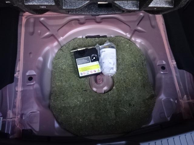 アクセラスポーツ １５Ｓツーリング　ナビＴＶ（フルセグ）キセノンライト　スマートキー２個　レーダークルーズコントロール　スマートシティブレーキサポート　レインセンサー　フォグランプ　ＡＦＳ　ＬＥＶ　車間距離制御システム　衝突軽減装置（37枚目）