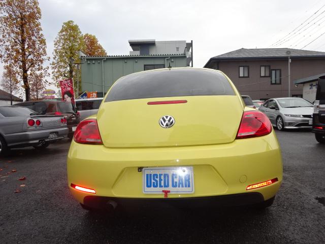 搭載エンジンは１．２Ｌ　直列４気筒ＳＯＨＣインタークーラー付ターボ（７７ｋＷ／１０５馬力、１７５Ｎｍ／１７．８ｋｇｍ）カタログ値、それに伝達ロスが少ない７速の「ＤＳＧ」トランスミッションを組合せる。