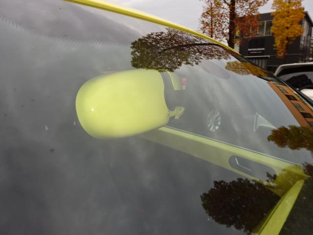 ルームミラーのカバーも同色でお洒落です見に来て下さい