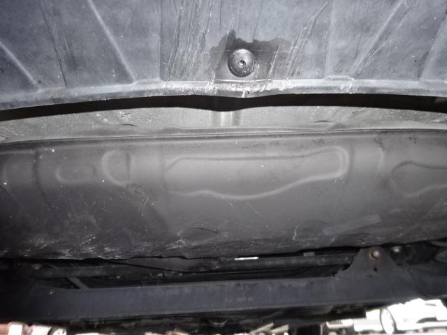 下回りの状態も目立つサビ等も無く綺麗な状態を保っています