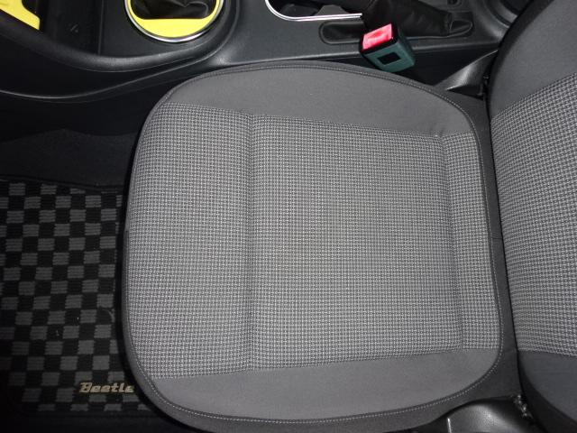 シート座面もきれいな状態を保っています、皮シートの苦手な方にお勧めです一度見に来ませんか！！