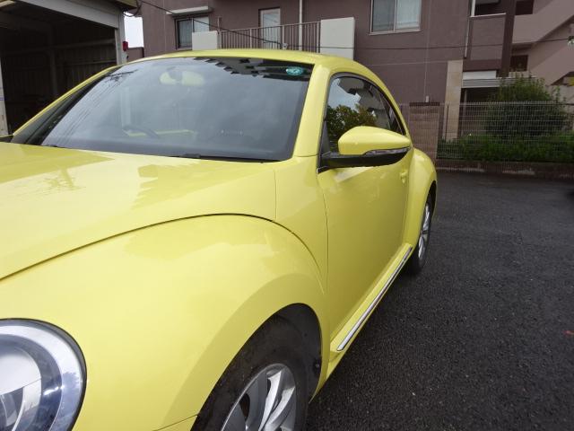 ディスチャージライトは通常のライトより明るいので視認性が高く雨天時や夜間のドライブも安全です。