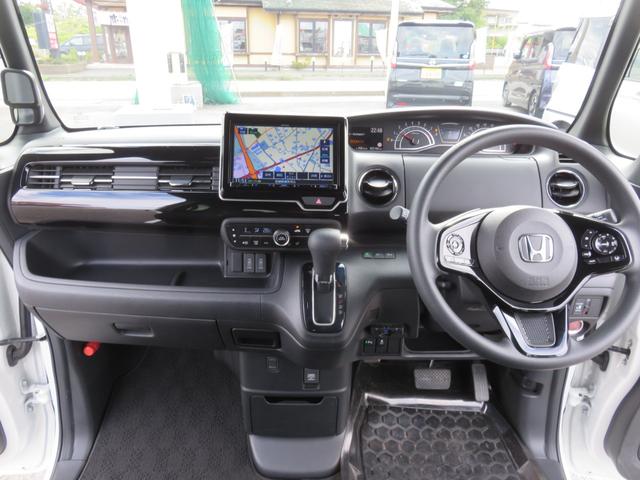 N-BOXカスタム L メモリーナビゲーション フルセグTV Bluetooth対応 バックカメラ LEDヘッドライト クルーズコントロール 両側スライド片側電動ドア シートヒーター アイドリングストップ 衝突軽減ブレーキ(12枚目)