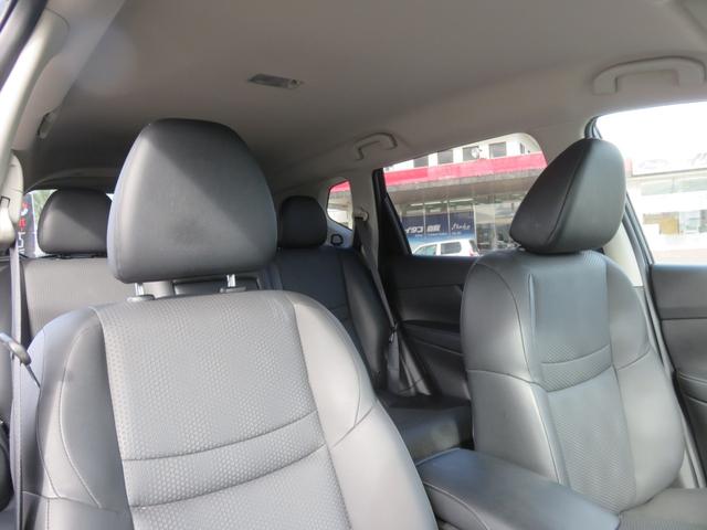 エクストレイル ２０Ｘ　エマージェンシーブレーキパッケージ　ＳＤナビゲーション　フルセグＴＶ　Ｂｌｕｅｔｏｏｔｈ対応　バックカメラ　ＬＥＤヘッドライト　ＥＴＣ車載器　シートヒーター　アイドリングストップ　運転席助手席エアバック　スマートキー　衝突軽減ブレーキ（34枚目）