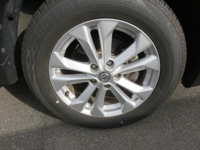 エクストレイル ２０Ｘ　エマージェンシーブレーキパッケージ　ＳＤナビゲーション　フルセグＴＶ　Ｂｌｕｅｔｏｏｔｈ対応　バックカメラ　ＬＥＤヘッドライト　ＥＴＣ車載器　シートヒーター　アイドリングストップ　運転席助手席エアバック　スマートキー　衝突軽減ブレーキ（44枚目）