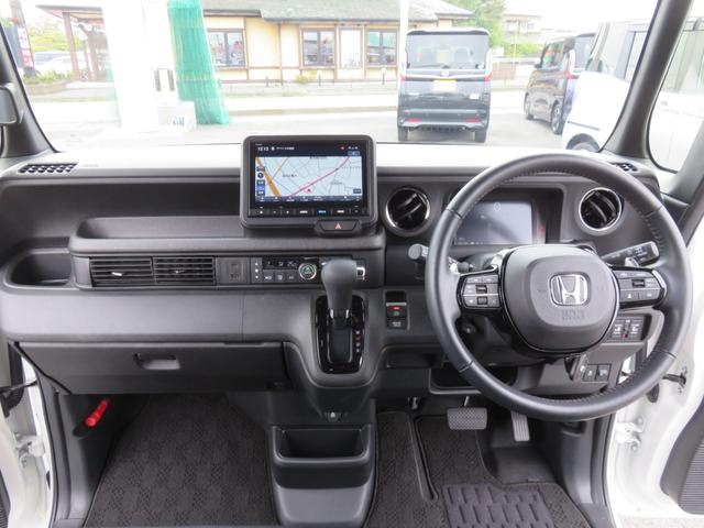 Ｎ－ＢＯＸカスタム ターボ　ＳＤナビゲーション　フルセグＴＶ　Ｂｌｕｅｔｏｏｔｈ対応　バックカメラ　クルーズコントロール　ＬＥＤヘッドライト　両側パワースライドドア　ワンオーナー　シートヒーター　スマートキー　衝突軽減ブレーキ（12枚目）