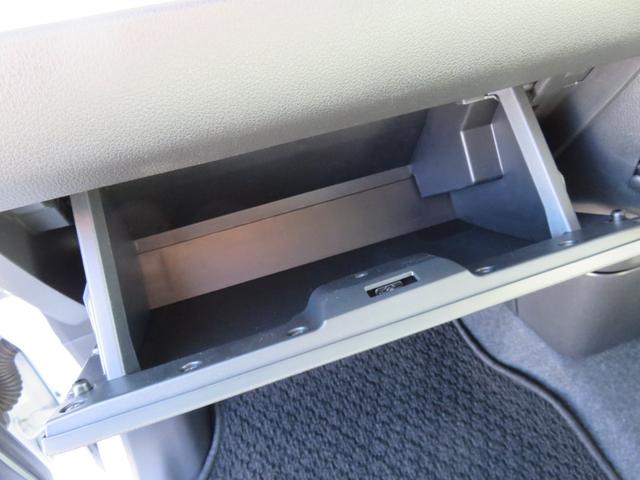 ムーヴキャンバス ストライプスＧ　ＳＤナビゲーション　フルセグＴＶ　Ｂｌｕｅｔｏｏｔｈ対応　バックカメラ　ＬＥＤヘッドライト　シートヒーター　ＥＴＣ　両側パワースライドドア　車線逸脱警報　アイドリングストップ　衝突軽減ブレーキ（31枚目）