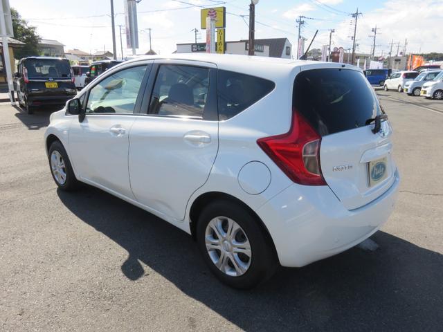 ノート X DIG-S エマージェンシーブレーキパッケージ SDナビゲーション フルセグTV Bluetooth対応 アラウンドビューモニター 運転席助手席エアバック オートエアコン 衝突安全ボディ アイドリングストップ スマートキー 衝突軽減ブレーキ(40枚目)