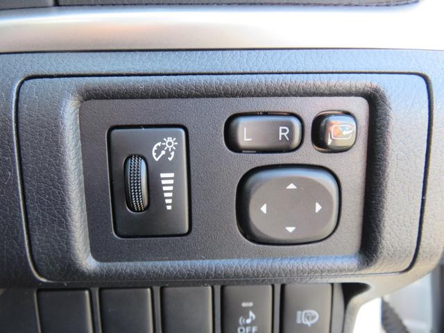 ＣＴ ＣＴ２００ｈ　バージョンＣ　ＨＤＤナビゲーション　フルセグＴＶ　Ｂｌｕｅｔｏｏｔｈ対応　バックカメラ　ＥＴＣ車載器　シートヒーター　クルーズコントロール　アイドリングストップ　スマートキー　プッシュスタート（22枚目）