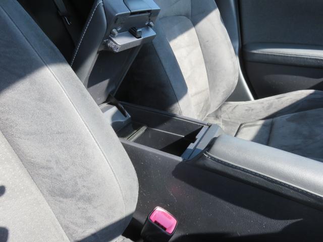 ＣＴ ＣＴ２００ｈ　バージョンＣ　ＨＤＤナビゲーション　フルセグＴＶ　Ｂｌｕｅｔｏｏｔｈ対応　バックカメラ　ＥＴＣ車載器　シートヒーター　クルーズコントロール　アイドリングストップ　スマートキー　プッシュスタート（28枚目）