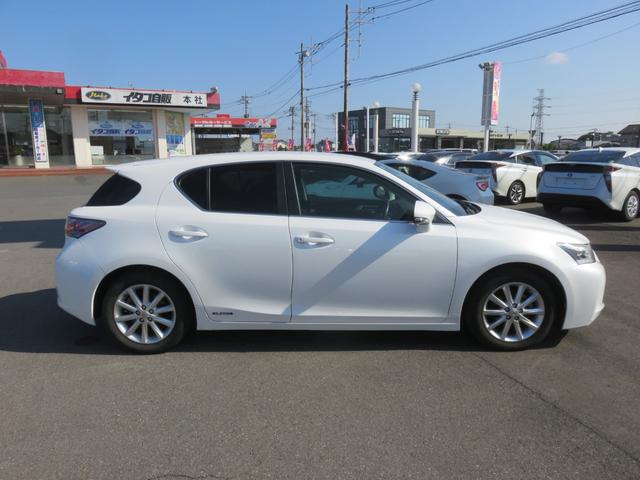 ＣＴ ＣＴ２００ｈ　バージョンＣ　ＨＤＤナビゲーション　フルセグＴＶ　Ｂｌｕｅｔｏｏｔｈ対応　バックカメラ　ＥＴＣ車載器　シートヒーター　クルーズコントロール　アイドリングストップ　スマートキー　プッシュスタート（39枚目）