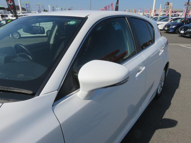 ＣＴ ＣＴ２００ｈ　バージョンＣ　ＨＤＤナビゲーション　フルセグＴＶ　Ｂｌｕｅｔｏｏｔｈ対応　バックカメラ　ＥＴＣ車載器　シートヒーター　クルーズコントロール　アイドリングストップ　スマートキー　プッシュスタート（48枚目）