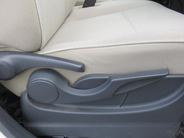 ムーヴキャンバス Ｇメイクアップ　ＳＡＩＩ　ＳＤナビゲーション　フルセグＴＶ　Ｂｌｕｅｔｏｏｔｈ対応　バックカメラ　ＬＥＤヘッドライト　両側パワースライドドア　ベンチシート　運転席助手席エアバック　アイドリングストップ　衝突軽減ブレーキ（24枚目）