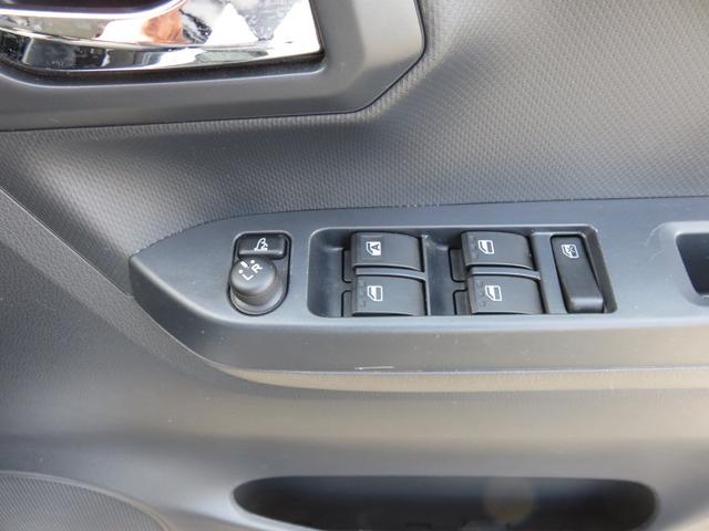 ミライース Ｘ　ＳＡＩＩＩ　ＳＤナビゲーション　ワンセグＴＶ　ＬＥＤヘッドライト　運転席助手席エアバック　横滑防止　衝突安全ボディ　オートライト　ＡＢＳ　キーレスエントリー　衝突軽減ブレーキ（21枚目）