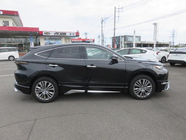 ハリアーハイブリッド Ｚ　レザーパッケージ　メモリーナビゲーション　フルセグＴＶ　Ｂｌｕｅｔｏｏｔｈ対応　全方位カメラ　クルーズコントロール　ＬＥＤヘッドライト　レザーシート　シートヒーター　シートクーラー　ＥＴＣ車載器　モデリスタエアロ（44枚目）