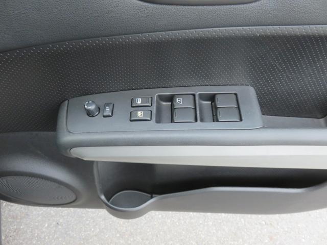 エクストレイル 20X SDナビゲーション フルセグTV Bluetooth対応 バックカメラ 運転席助手席エアバッグ パートタイム4WD 衝突安全ボディ シートヒーター スマートキー(26枚目)