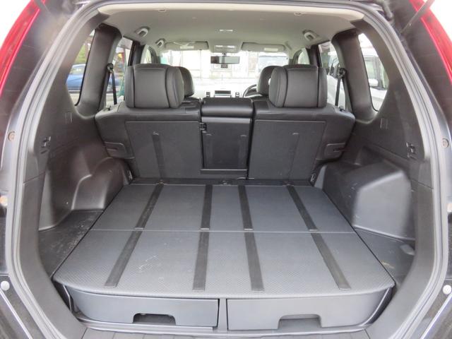 エクストレイル 20X SDナビゲーション フルセグTV Bluetooth対応 バックカメラ 運転席助手席エアバッグ パートタイム4WD 衝突安全ボディ シートヒーター スマートキー(29枚目)