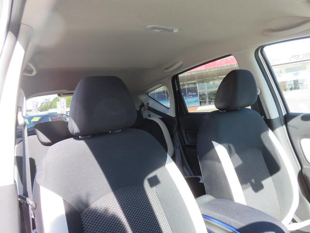 ノート e-パワー X SDナビゲーション フルセグTV Bluetooth対応 アラウンドビューモニター 運転席助手席エアバック ETC車載器 衝突安全ボディ 盗難防止システム スマートキー 衝突軽減ブレーキ(35枚目)