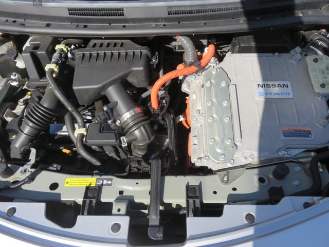 ノート e-パワー X SDナビゲーション フルセグTV Bluetooth対応 アラウンドビューモニター 運転席助手席エアバック ETC車載器 衝突安全ボディ 盗難防止システム スマートキー 衝突軽減ブレーキ(48枚目)