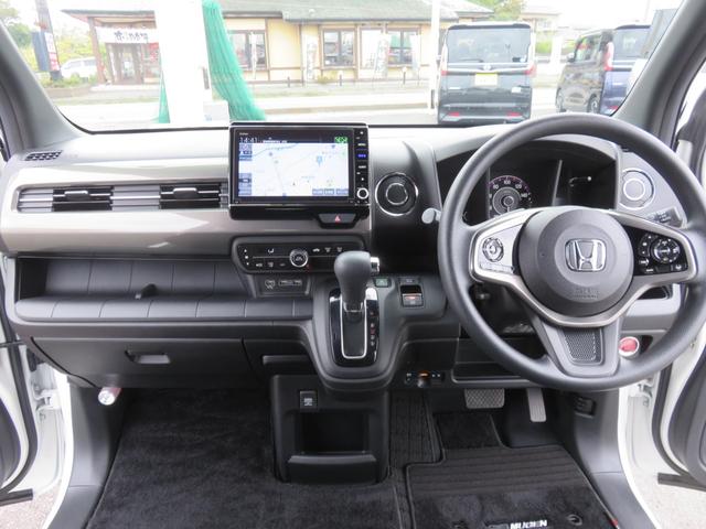 Ｎ－ＷＧＮカスタム Ｌホンダセンシング　ＳＤナビゲーション　フルセグＴＶ　Ｂｌｕｅｔｏｏｔｈ対応　バックカメラ　ＬＥＤヘッドライト　クルーズコントロール　ＥＴＣ車載器　横滑り防止機能　アイドリングストップ　スマートキー　衝突軽減ブレーキ（12枚目）