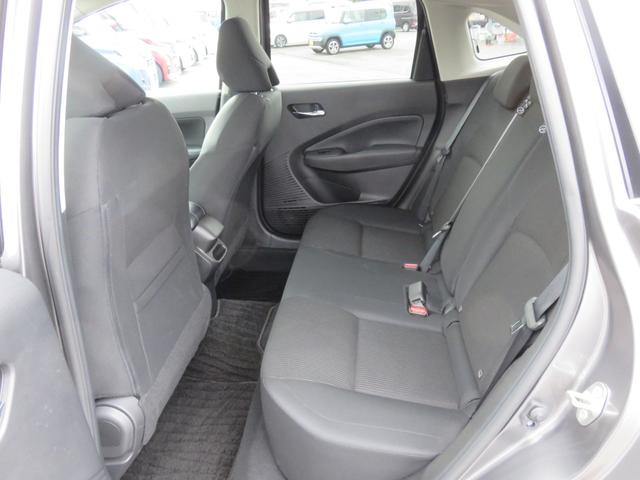 ノート Ｘ　ＳＤナビゲーション　フルセグＴＶ　Ｂｌｕｅｔｏｏｔｈ対応　バックカメラ　ＬＥＤヘッドライト　ＥＴＣ２・０　アイドリングストップ　盗難防止システム　スマートキー　プッシュスタート　衝突軽減ブレーキ（9枚目）