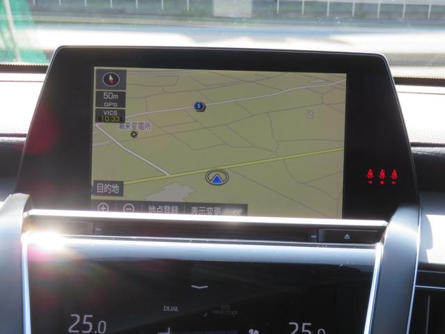 クラウンハイブリッド Ｓ　メモリーナビゲーション　フルセグＴＶ　Ｂｌｕｅｔｏｏｔｈ対応　バックカメラ　ＬＥＤヘッドライト　クルーズコントロール　ＥＴＣ車載器　パワーシート　アイドリングストップ　スマートキー　衝突軽減ブレーキ（14枚目）