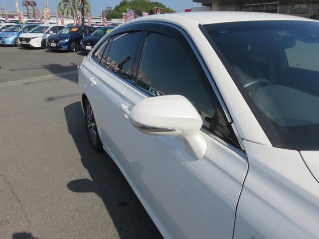 クラウンハイブリッド Ｓ　メモリーナビゲーション　フルセグＴＶ　Ｂｌｕｅｔｏｏｔｈ対応　バックカメラ　ＬＥＤヘッドライト　クルーズコントロール　ＥＴＣ車載器　パワーシート　アイドリングストップ　スマートキー　衝突軽減ブレーキ（45枚目）