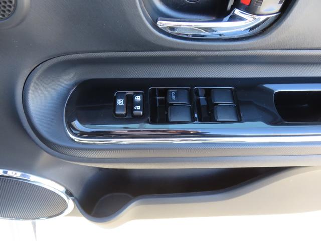 アクア G G’s SDナビゲーション フルセグTV Bluetooth対応 バックカメラ LEDヘッドライト クルーズコントロール ETC車載器 衝突安全ボディ スマートキー プッシュスタート 衝突軽減ブレーキ(30枚目)