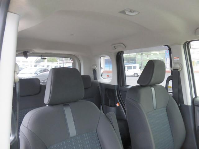 ルーミー カスタムG SDナビゲーション フルセグTV Bluetooth対応 バックカメラ LEDヘッドライト 両側パワースライドドア ETC車載器 アイドリングストップ 衝突安全ボディ スマートキー 衝突軽減ブレーキ(37枚目)