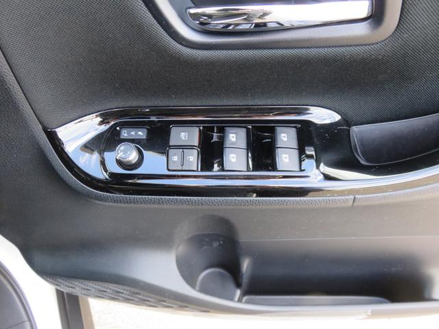 ヴォクシー ＺＳ　煌　ＳＤナビゲーション　フルセグＴＶ　Ｂｌｕｅｔｏｏｔｈ対応　バックカメラ　ＬＥＤヘッドライト　両側パワースライドドア　クルーズコントロール　アイドリングストップ　スマートキー　衝突軽減ブレーキ（31枚目）