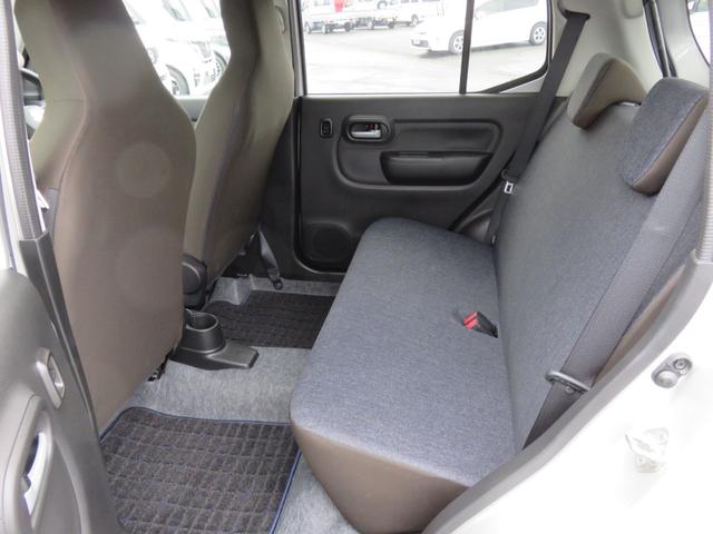 アルト ハイブリッドＸ　ＳＤナビゲーション　フルセグＴＶ　Ｂｌｕｅｔｏｏｔｈ対応　バックカメラ　ＬＥＤヘッドライト　シートヒーター　アイドリングストップ　衝突安全ボディ　スマートキー　プッシュスタート　衝突軽減ブレーキ（9枚目）