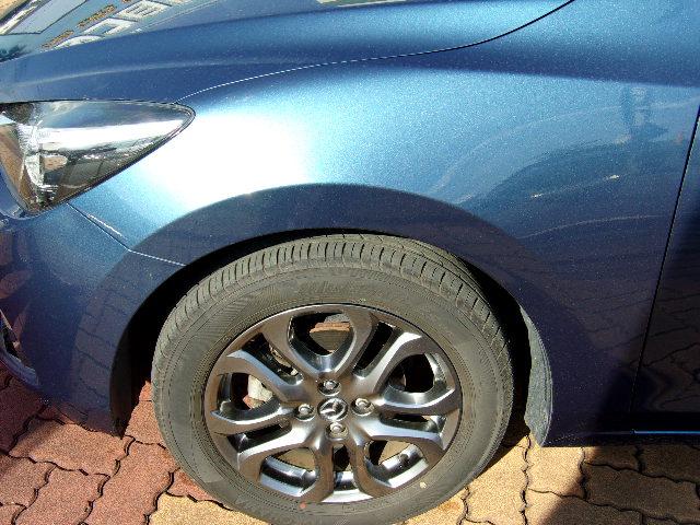 XDテーラードブラウン 禁煙車 修復歴無し 整備記録簿有り ブレーキアシスト ETC 純正ナビ TV バックカメラ ドライブレコーダー レザーシート シートヒーター スマートキー プッシュスタート 純正アルミホイール(18枚目)