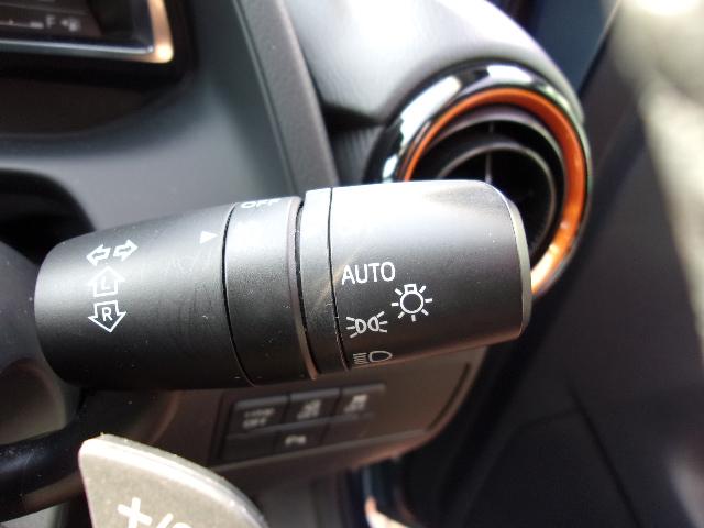 XDテーラードブラウン 禁煙車 修復歴無し 整備記録簿有り ブレーキアシスト ETC 純正ナビ TV バックカメラ ドライブレコーダー レザーシート シートヒーター スマートキー プッシュスタート 純正アルミホイール(41枚目)