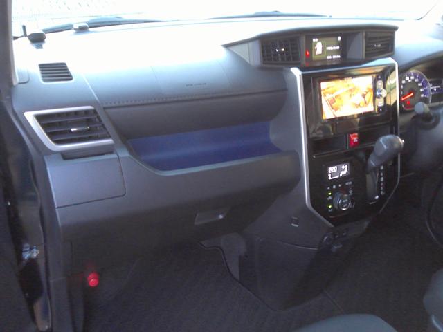 ルーミー カスタムG アイドリング 両側電動SD LEDヘット バックビューモニター Bluetoothオーディオ シートヒータ Aライト フルフラット 地デジ スマートキー メモリナビ 衝突安全ボディ オートエアコン(35枚目)