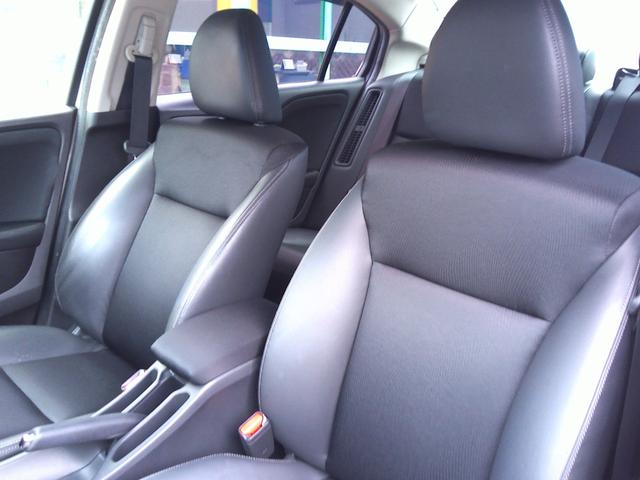 グレイス ハイブリッドＥＸ　ＡＷ　スマートキ－　運転席エアバッグ　ワンセグ　エアコン　Ｂｌｕｅｔｏｏｔｈオーディオ　メモリナビ　ＬＥＤヘッドランプ　クルーズＣ　Ｒカメ　キーレスエントリー　パワーウィンドウ　シートヒータ　ナビＴＶ（50枚目）