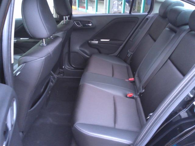 イタコ自販　石岡店は常磐線　石岡駅より徒歩１５分・常磐道　石岡インターより車で１０分の所に位置してます！近くには四六のガマで有名な筑波山が一望できます！沢山のお車をご案内出来ますので是非お越し下さい！