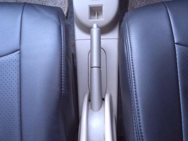 アルト Ｆ　ＥＴＣ付き　ナビＴＶ　パワーウィンドー　エアーバッグ　キーレスキー　ＡＣ　ＰＳ　メモリーナビゲーション　ワンセグＴＶ　修復歴なし（26枚目）