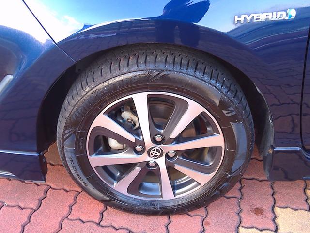 アクア Ｓスタイルブラック　安全ボディー　バックモニタ－　地デジフルセグ　ナビＴＶ　イモビライザー　スマートキープッシュスタート　アルミホイール　ＥＴＣ付き　Ｗエアバッグ　キーフリ　メモリーナビゲーション　フルオートエアコン（16枚目）