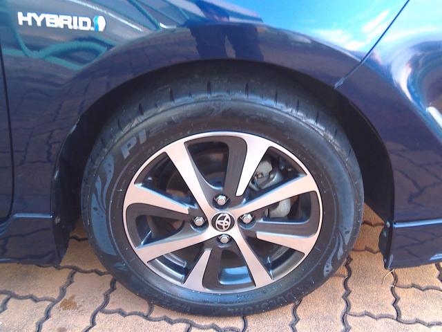 アクア Ｓスタイルブラック　安全ボディー　バックモニタ－　地デジフルセグ　ナビＴＶ　イモビライザー　スマートキープッシュスタート　アルミホイール　ＥＴＣ付き　Ｗエアバッグ　キーフリ　メモリーナビゲーション　フルオートエアコン（19枚目）