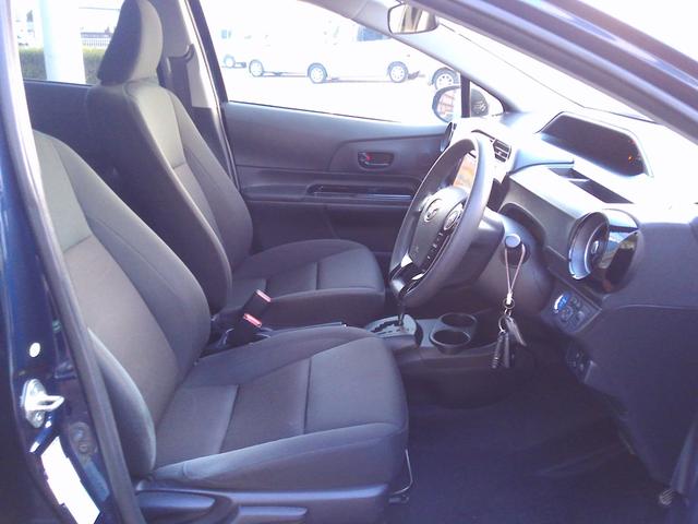 アクア Ｓスタイルブラック　安全ボディー　バックモニタ－　地デジフルセグ　ナビＴＶ　イモビライザー　スマートキープッシュスタート　アルミホイール　ＥＴＣ付き　Ｗエアバッグ　キーフリ　メモリーナビゲーション　フルオートエアコン（24枚目）